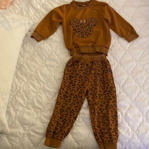 Two Piece - Girls Outfit - Dark Brown leopard print with Minnie ears.